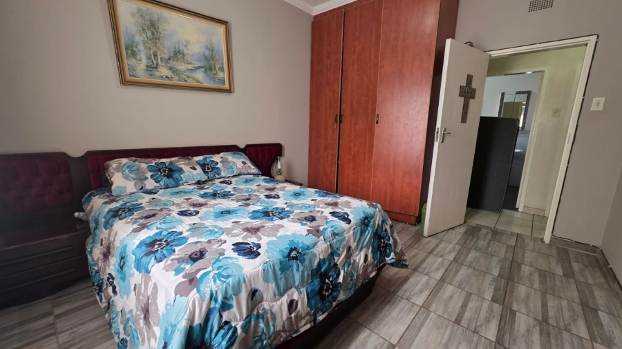 To Let 3 Bedroom Property for Rent in Wilkeville North West